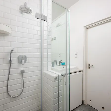Marszalkowska Studio With Mezzanine Apartamento Varsóvia